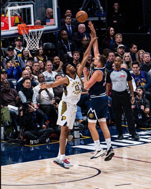 MGSPORTS官方-丹佛掘金国际比赛日更衣室发声，志在NBA季后赛名次提升，信心回归，赛程密集仍需轮换的简单介绍